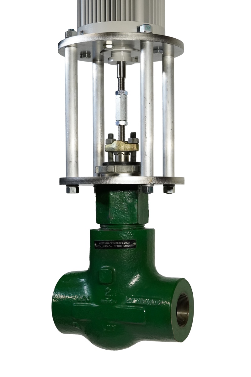 Kinitics KVA valve actuator on a green D-body globe valve, alternate angle